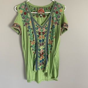 Johnny Was green embroidered shirt. Size Small.
